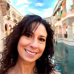 Meet your Posher, Aimee